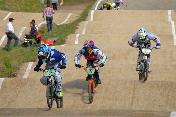 10405585_809730505716583_2130145377107081031_n