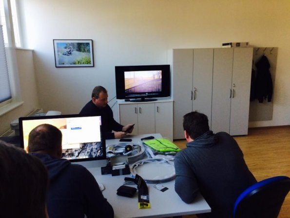 10408704_895275117162121_1838077346050832454_n