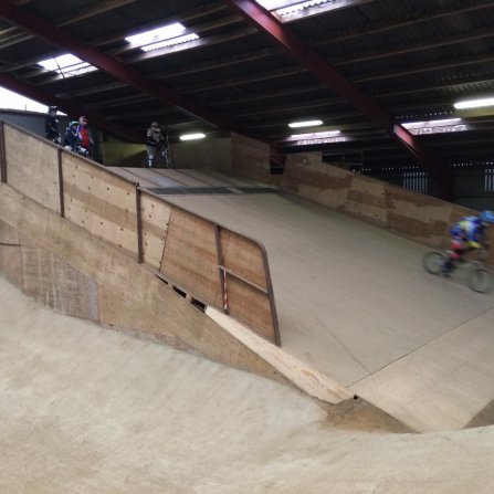 10409019_879197685436531_8510346658585300206_n