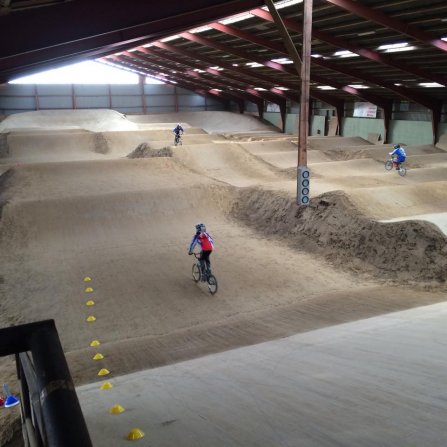 10411118_879197462103220_8597165282771936621_n