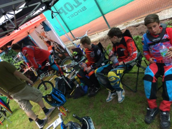 10445502_779113815444919_5986595489012136771_n