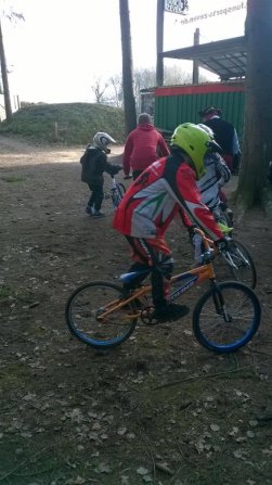 10488046_895253567164276_3781201647240140559_n