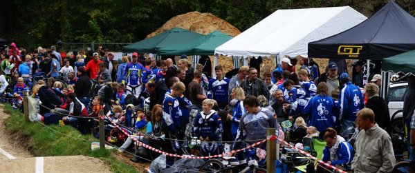 10609646_807168652639435_1448092393883072181_n