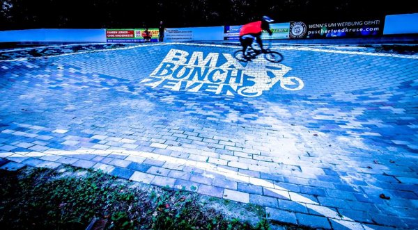 10624991_813010442055256_1954882562930408761_n