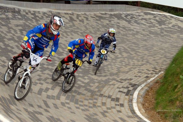 10635891_809730012383299_6913976992225573988_n