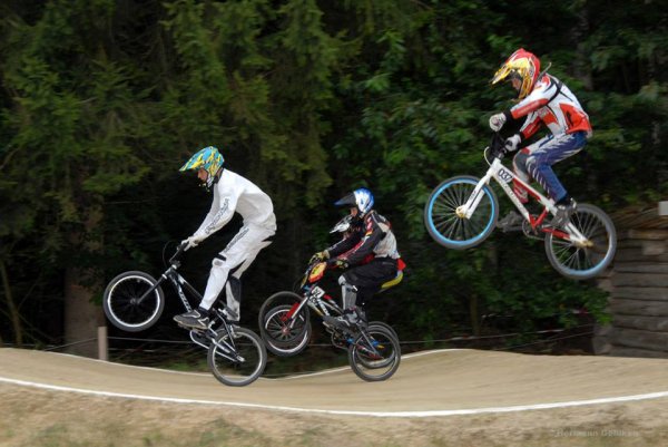 10678729_809729405716693_9203558691891480809_n