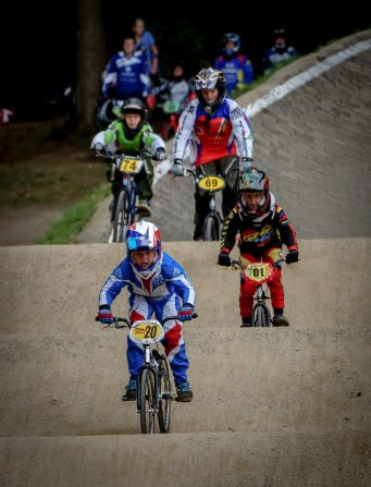 10689690_807972159225751_8977468453129476790_n