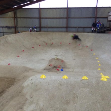 10868106_879197518769881_3046367601287368805_n