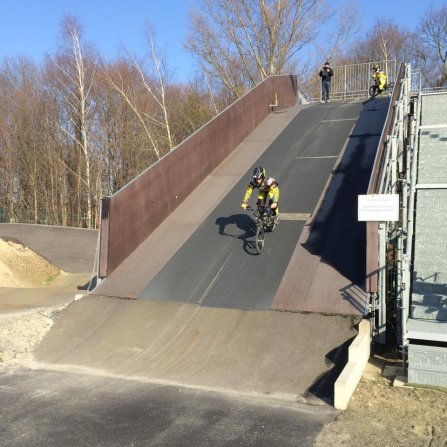 10997360_895274987162134_9061995895603168594_n