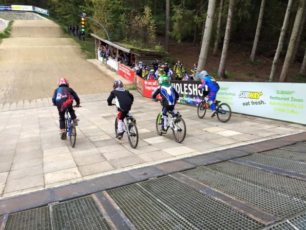 11049535_1023199541036344_131007585675342188_n - Kopie