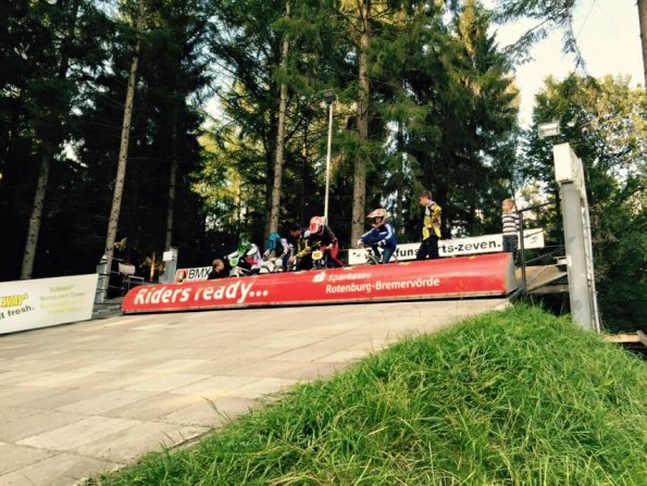 11223849_999903186699313_921587026626168321_n