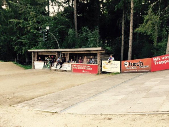 11988251_999903146699317_8942831422765902879_n