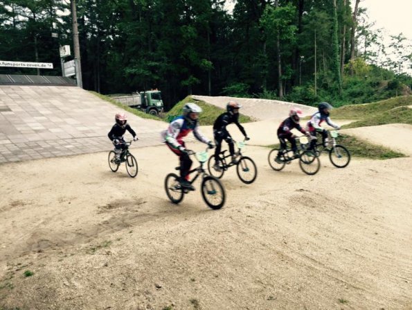 12036746_1010842212272077_7366458697946035835_n