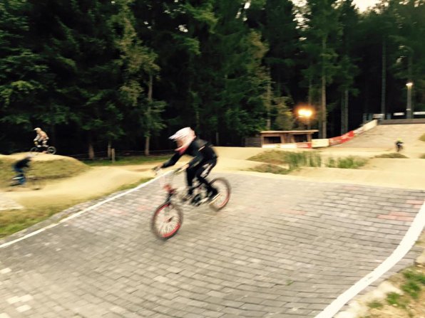 12038228_1010841998938765_6953175222491830235_n