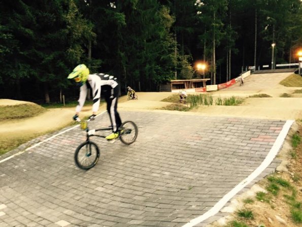 12038260_1010842012272097_5517632441341386355_n