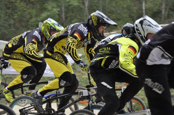 12068631_1052232538128526_8476502230778424845_o