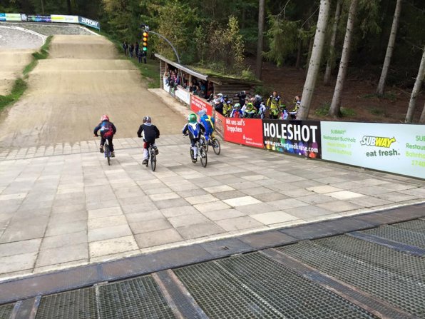 12144864_1023199564369675_4944624777494032053_n