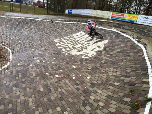 12239983_1035199809836317_1067950306638880405_n