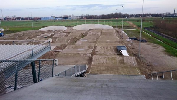 12342425_1044714505551514_3895445321447356522_n