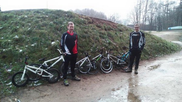 12509040_1069754803047484_7769477327730805808_n