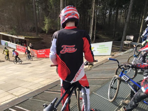 12718315_1089165634439734_9185464562259079015_n