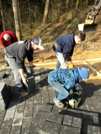 12801165_1089165327773098_811748471072757490_n