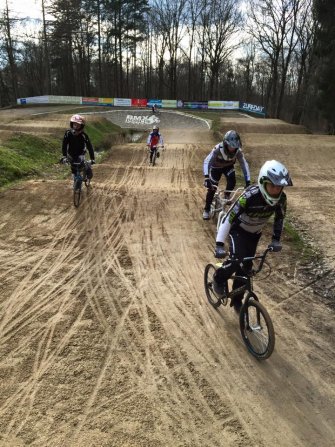 12805696_1089165487773082_8016915761251098129_n