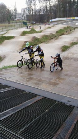 12932762_1111915345498096_1120227621201819547_n