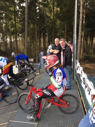 12961454_1115536325135998_2839288548354687121_n