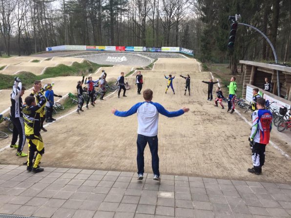 13012891_1121231494566481_5186427921281229493_n